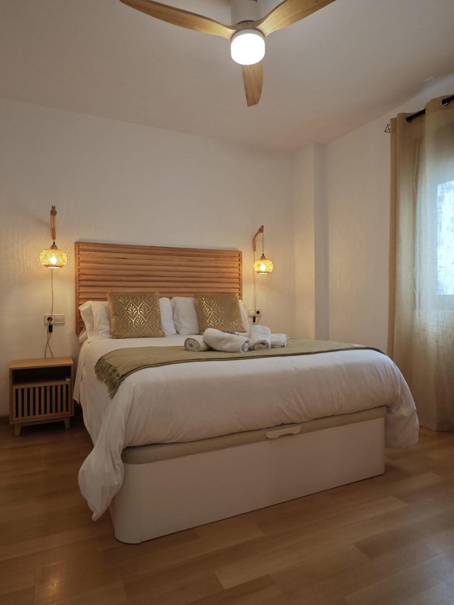 La Terraza De Gades Little Apartments กาดิซ ภายนอก รูปภาพ